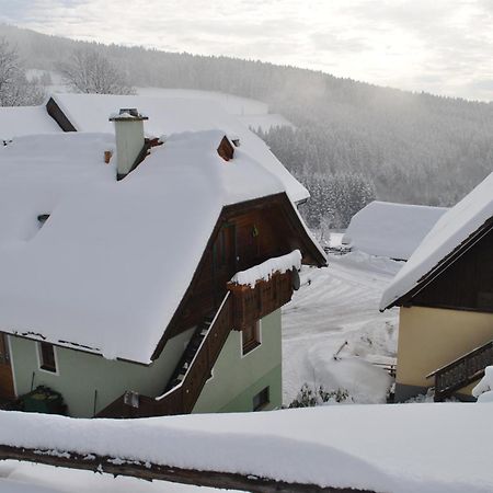 Schlintl-Hof Villa Liebenfels ภายนอก รูปภาพ